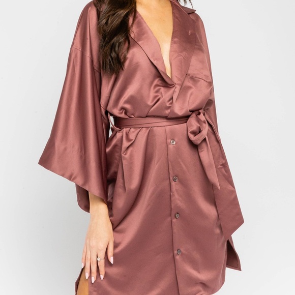 NWT The King Kouture Kimono Sleeve Plum Shirt Dress Medium